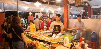 Khám phá những con phố ăn vặt nổi tiếng ở Đà Nẵng nhất định phải thử