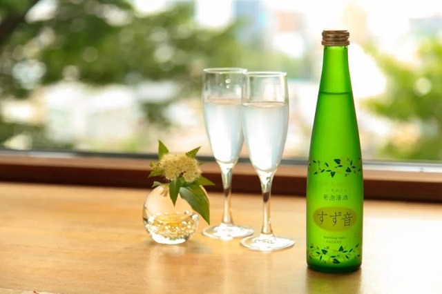 Có độ cồn thấp nên rượu sake Suzune rất phù hợp cho người mới bắt đầu thưởng thức sake