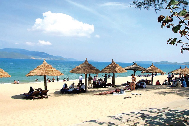 Bãi biển Cửa Lò được xem là bãi biển đẹp nhất Bắc Trung Bộ