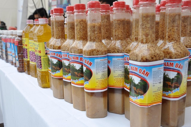Nhút Thanh Chương là món ăn vô cùng đưa cơm trong những ngày lạnh giá