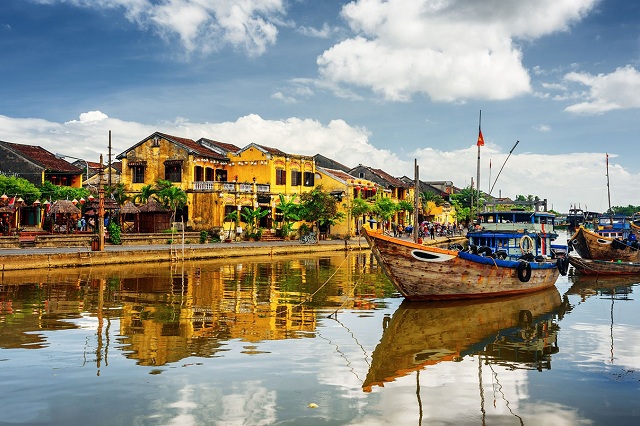 Ghé thăm phố cổ Hội An du khách sẽ tìm thấy một khung cảnh tuyệt đẹp và nhiều điểm check-in khó quên