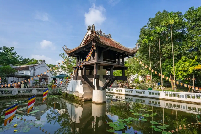 Tham quan những ngôi chùa nổi tiếng ở Hà Nội