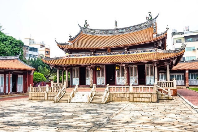 Miếu Khổng Tử Chương Hóa cũng là một trong số những địa điểm tham quan nổi tiếng ở Chương Hóa mà bạn không nên bỏ lỡ